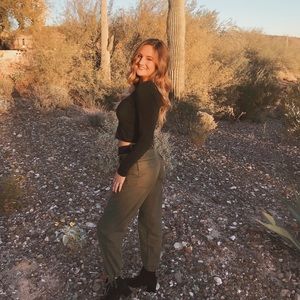 Meet your Posher, Brooke